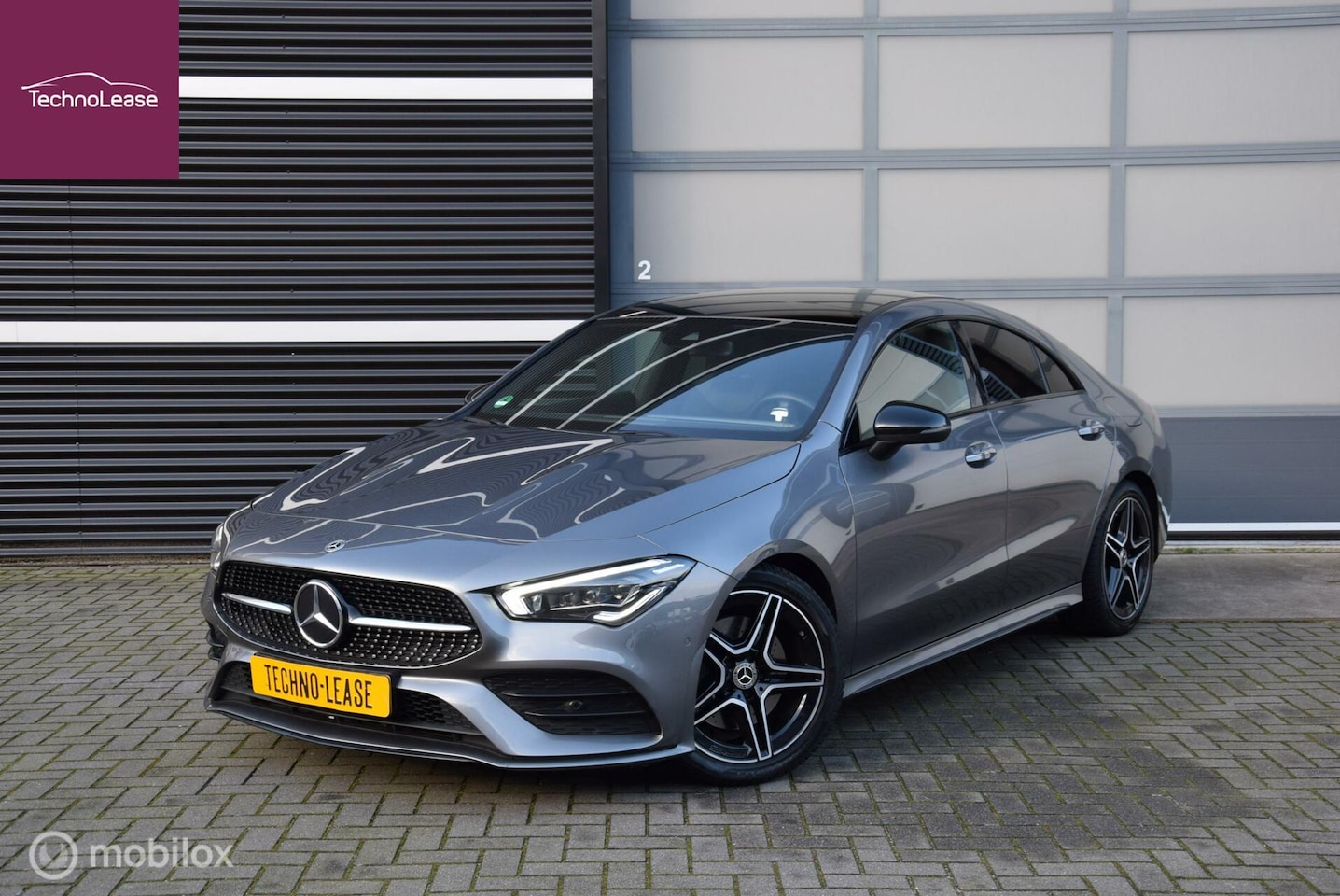 Mercedes-Benz CLA-Klasse - 200 163pk AMG business solution Panoramadak 7g-dct - AutoWereld.nl