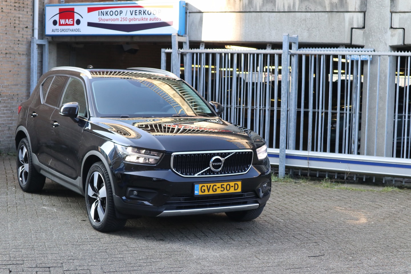 Volvo XC40 - 1.5 T3 Momentum 1.5 T3 Momentum - AutoWereld.nl