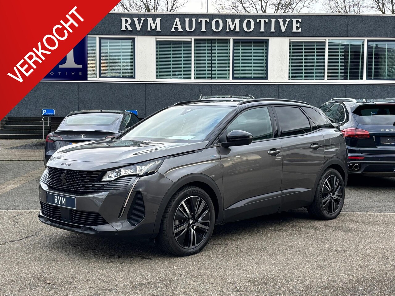 Peugeot 3008 - 1.6 PHEV 225pk GT BLACK PACK PANORAMADAK NIEUWE - AutoWereld.nl