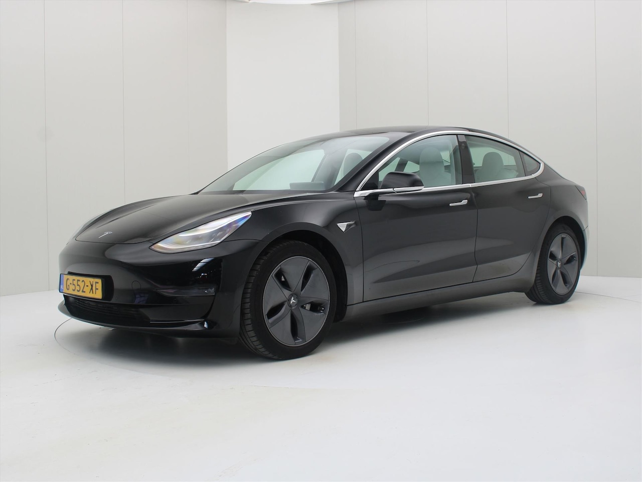 Tesla Model 3 - Long-Range AWD 351pk 75 kWh [ TREKHAAK+WIT LEDER+AUTOPILOT+620KM WLTP+PREMIUM AUDIO ] - AutoWereld.nl