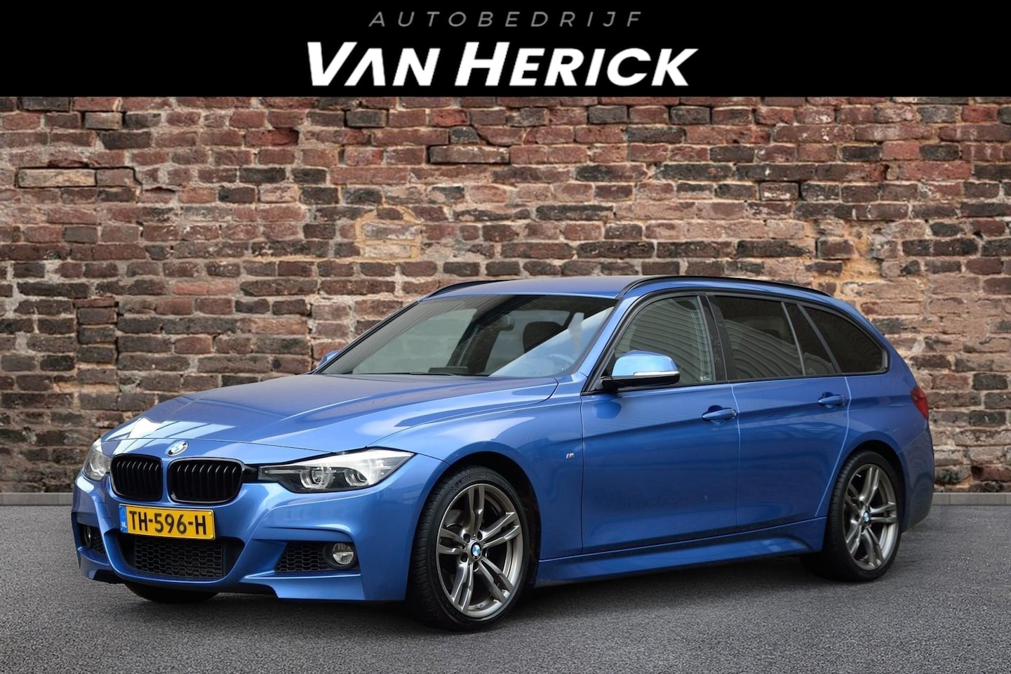 BMW 3-serie Touring - 318i M Sport Edition Automaat 136PK | Leder | Xenon | Groot Scherm - AutoWereld.nl