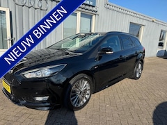 Ford Focus Wagon - 1.0 eco boost st line navi