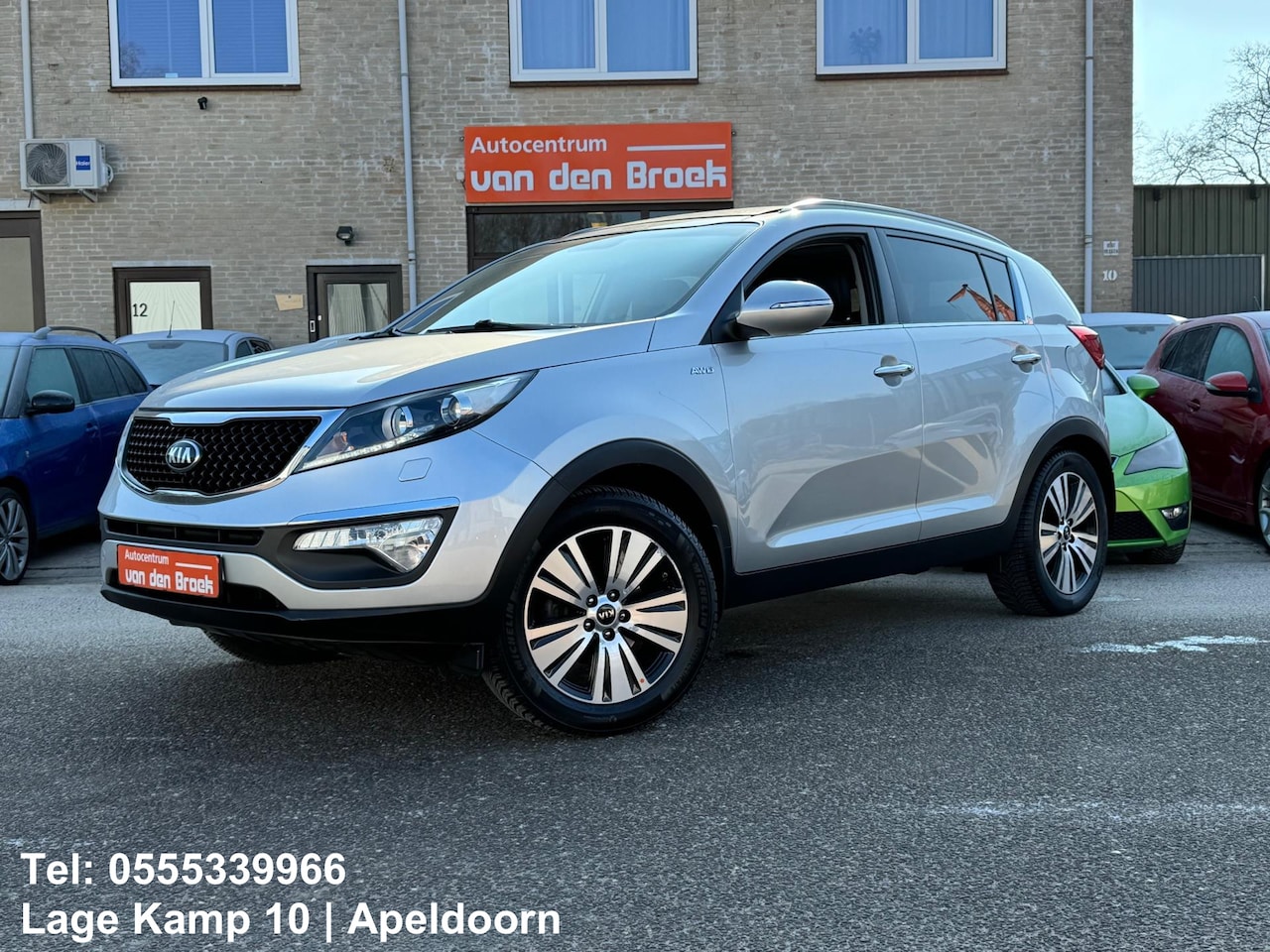 Kia Sportage - 2.0 ExecutiveLine 4WD Automaat Panorama Navi Leder Xenon Camera Keyless Stoelverw Cruise C - AutoWereld.nl