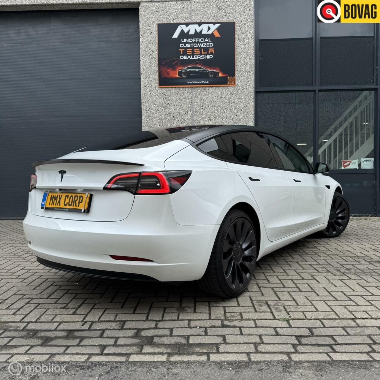 Tesla Model 3 - Performance MiC AMD RYZEN MMX PILLAR DELETE - AutoWereld.nl