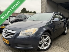 Opel Insignia Sports Tourer - 1.6 Edition / Navi / 140.000KM