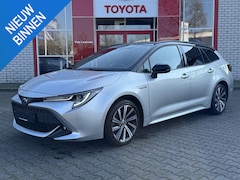 Toyota Corolla Touring Sports - 1.8 HYBRID DYNAMIC STOEL/STUURVERW HEAD-UP EL-ACHTERKLEP APPLE/ANDROID 17" LM-VELGEN KEYLE