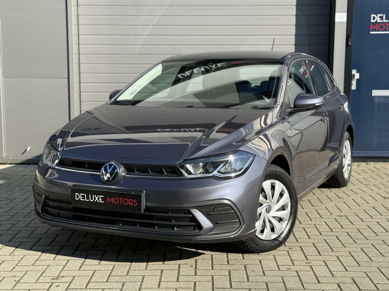 Volkswagen Polo - 1.0 TSI DSG Life BTW CarPlay|Stoelverw|Navi - AutoWereld.nl