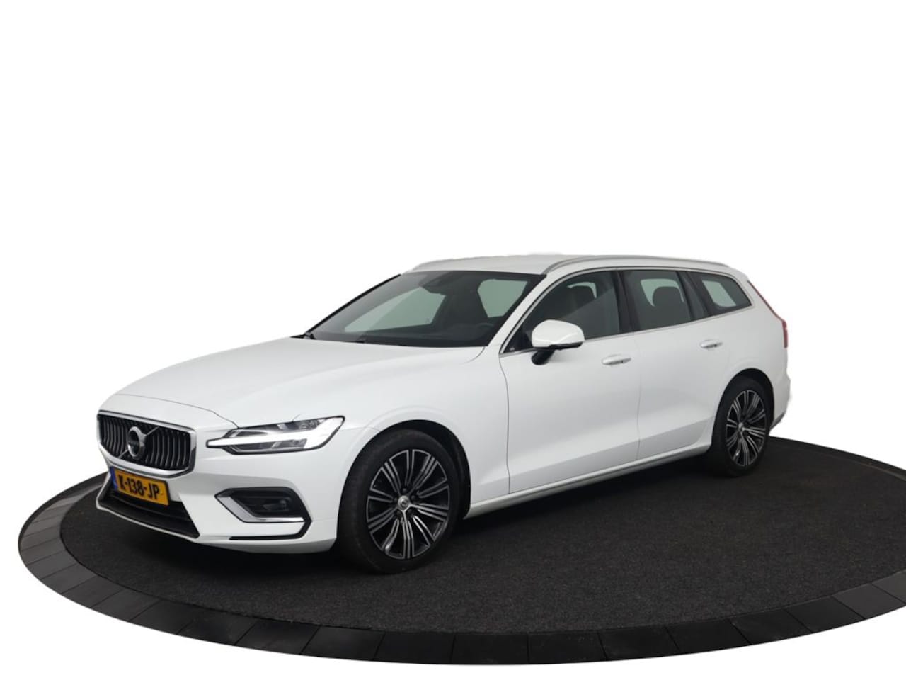 Volvo V60 - B4 Inscription | Adaptive Cruise control | 360 camera | Harman Kardon | Keyless | Stoel + - AutoWereld.nl