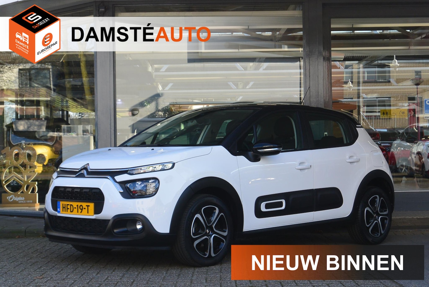 Citroën C3 - PureTech 83pk Feel │ Connect Nav DAB+ │ Achteruitrijcamera - AutoWereld.nl