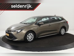 Toyota Corolla - 1.8 Hybrid Comfort | Trekhaak | Adaptive cruise | Full LED | Navigatie | Camera | Climate