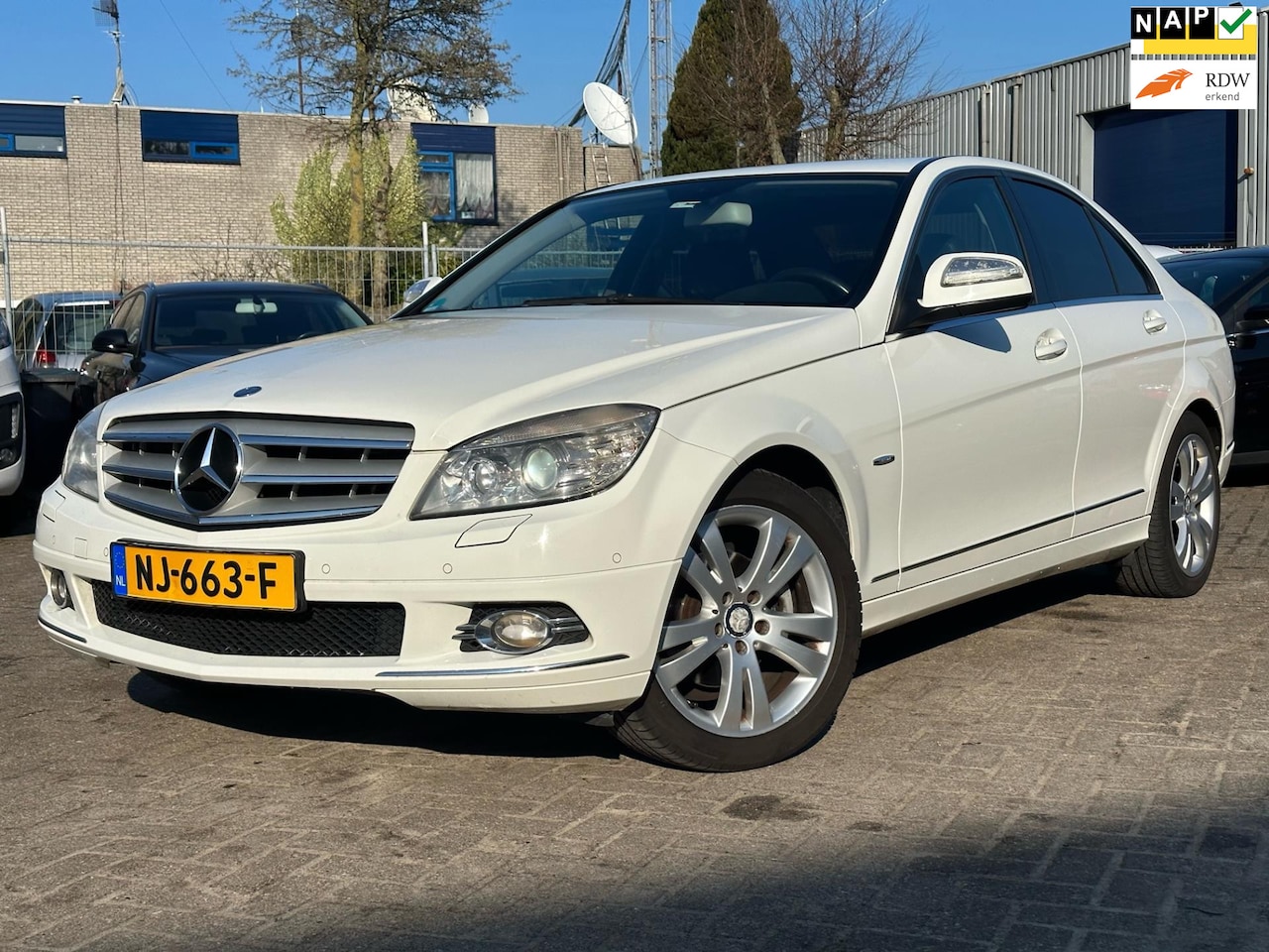 Mercedes-Benz C-klasse - 180 K Business Class Avantgarde 180 K Business Class Avantgarde - AutoWereld.nl