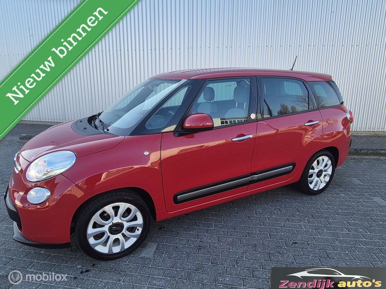 Fiat 500 L Living - 0.9 TwinAir Lounge / Nav / Cruise / - AutoWereld.nl