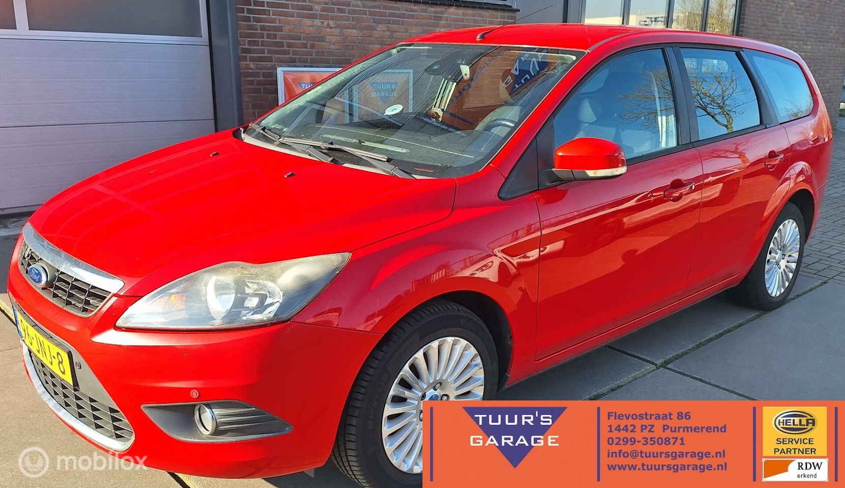 Ford Focus Wagon - 1.8 Titanium 1.8 Titanium - AutoWereld.nl