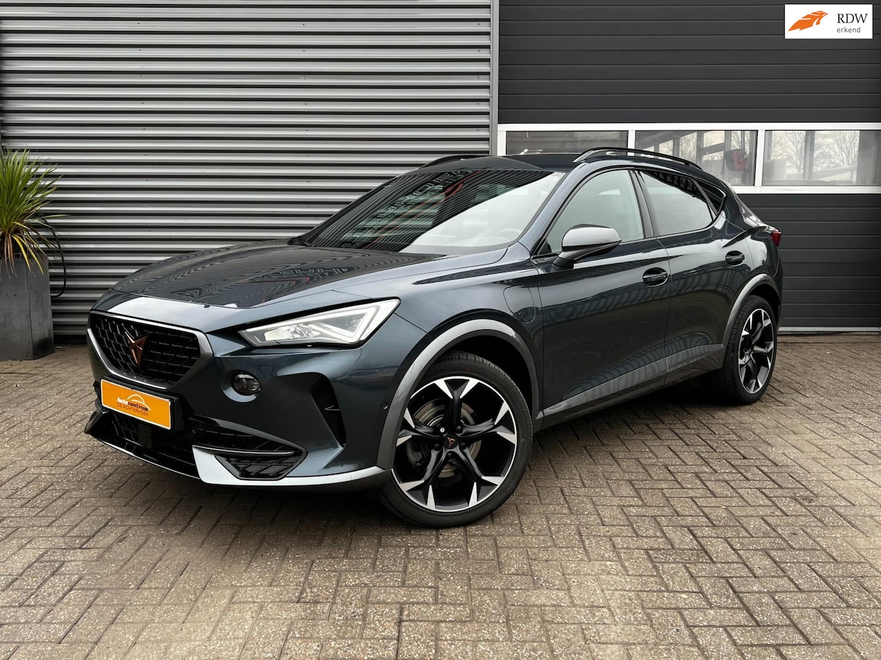 CUPRA Formentor - 1.4 e-Hybrid Adrenaline ACC / 19'' / Keyless / LED / BLIS / Virtual - AutoWereld.nl