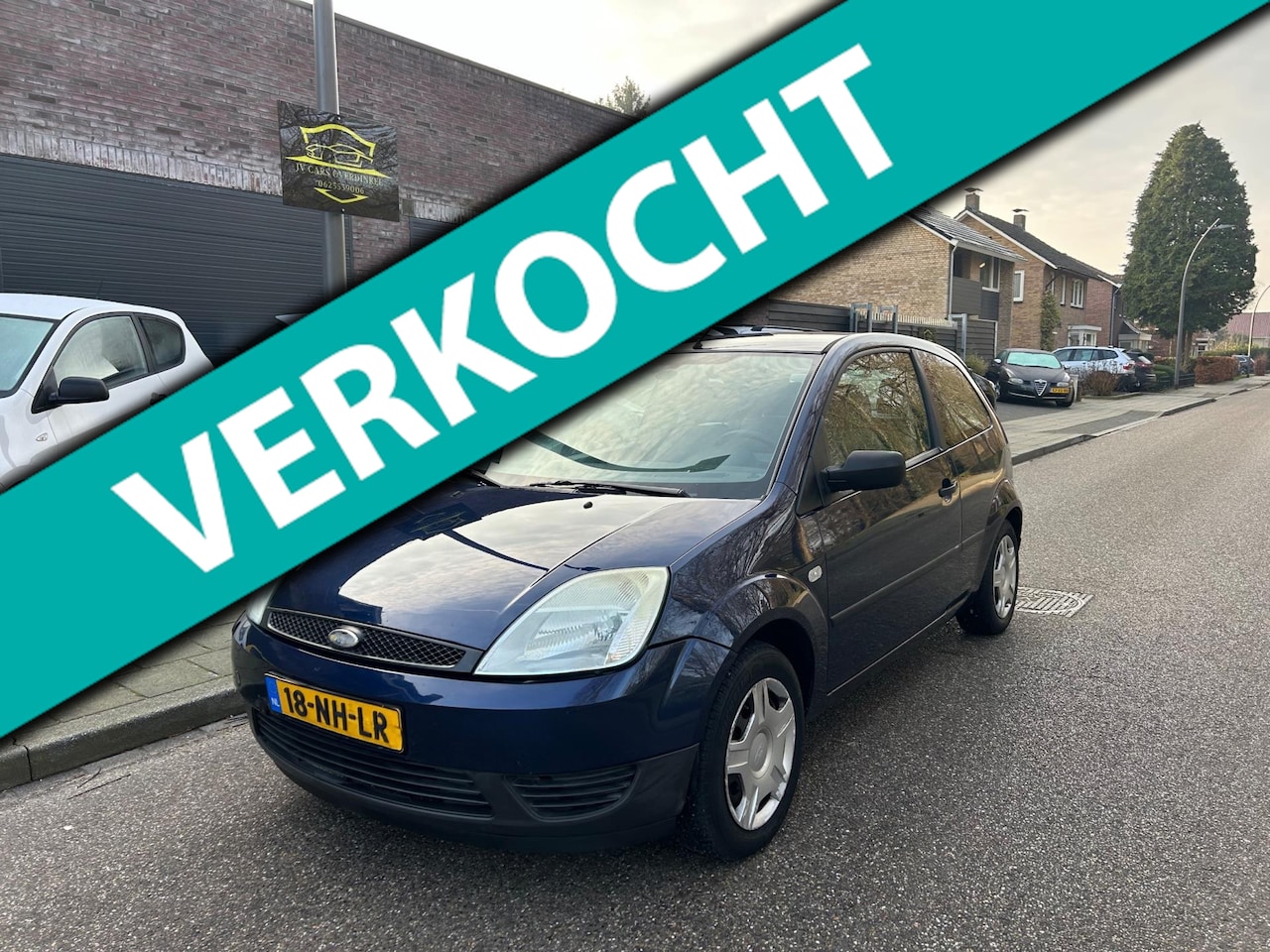 Ford Fiesta - 1.25-16V Celebration 1.25-16V Celebration, CENTRALE DEURVERGRENDELING,TREKHAAK,NIEUWE APK! - AutoWereld.nl