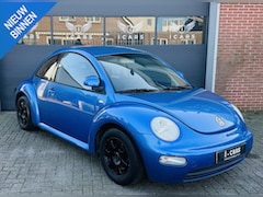 Volkswagen New Beetle - 2.0 Highline