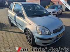 Toyota Yaris - 1.0 VVT-i Idols