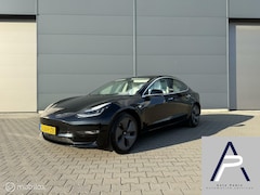 Tesla Model 3 - Long Range AWD 75 kWh Trekhaak WIt Leder Incl BTW SOH 86.9