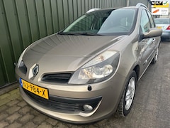 Renault Clio Estate - 1.6-16V Dynamique Automaat nieuwe apk