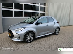 Toyota Yaris - Hybrid 1.5 Select Panoramadak Half Leer Full Led Apple Carplay Head-up display