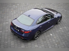 Alfa Romeo Giulia - 2.9 V6 Quadrifoglio