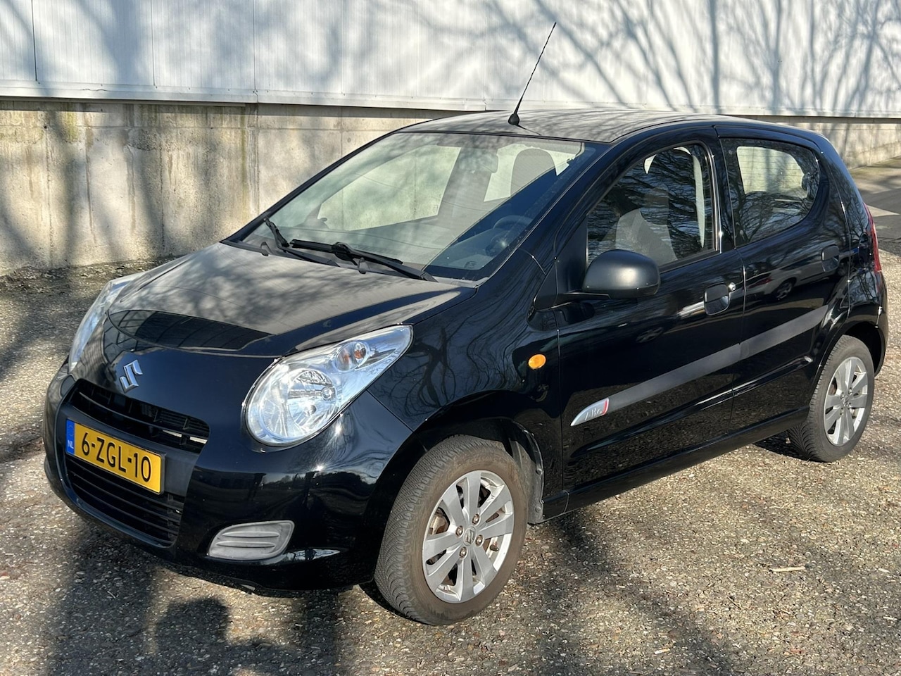 Suzuki Alto - 1.0 Celebration! AIRCO! 52.000km! BJ 2015! - AutoWereld.nl