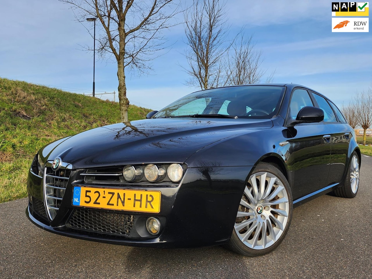 Alfa Romeo 159 Sportwagon - 2.2 JTS | Nieuwe distributieketting! | YOUNGTIMER - AutoWereld.nl