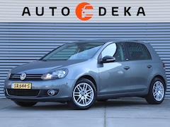 Volkswagen Golf - 1.4 TSI Style Automaat *Navigatie*Parkeersens.*Stoelverw