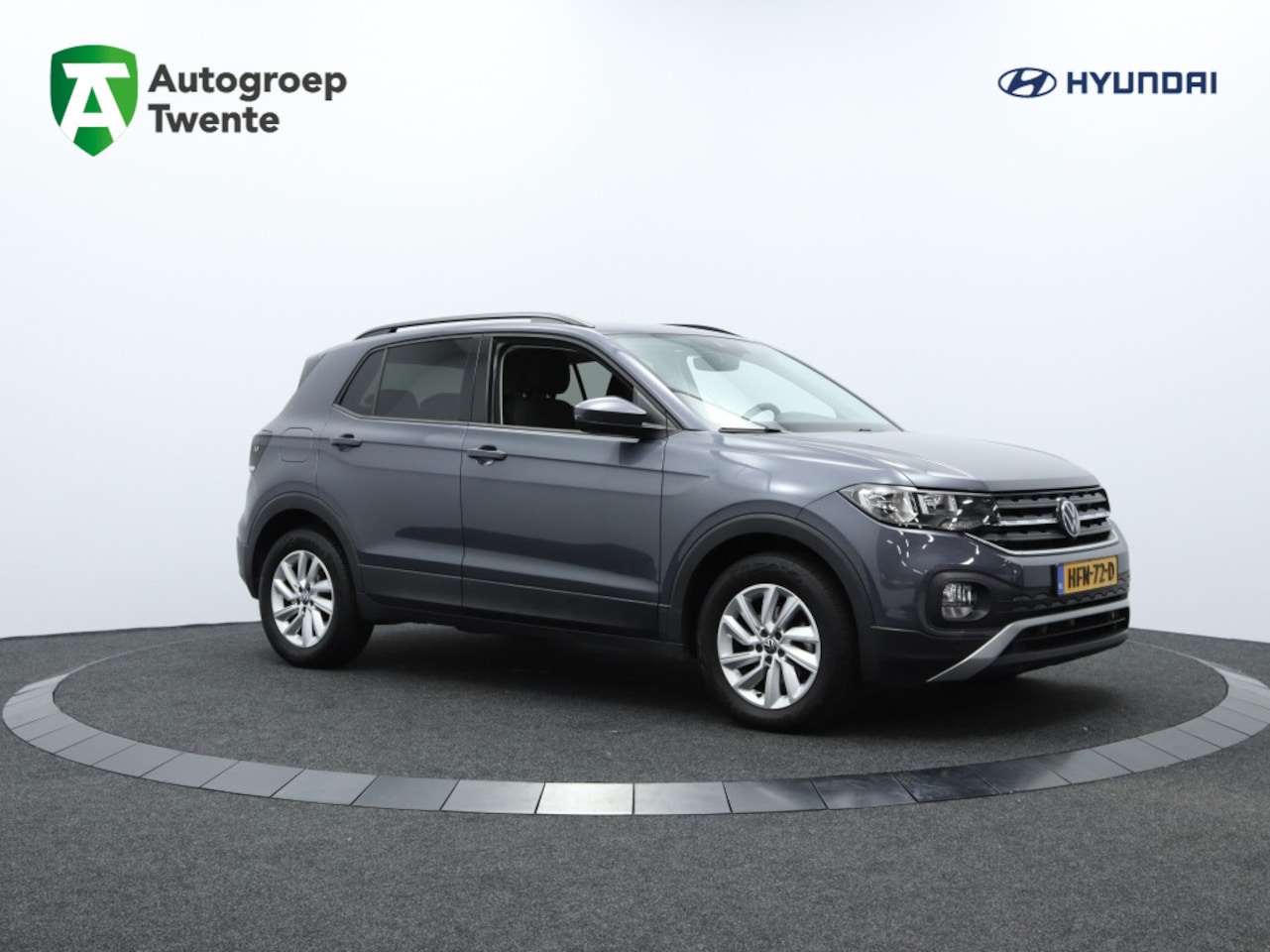 Volkswagen T-Cross - 1.0 TSI Life | Carplay navigatie | Climate control | Adaptive cr - AutoWereld.nl