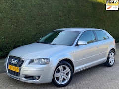 Audi A3 - 2.0 FSI RIJDT SUPER/XENON/PDC/STOELVERW/APK 2-2026