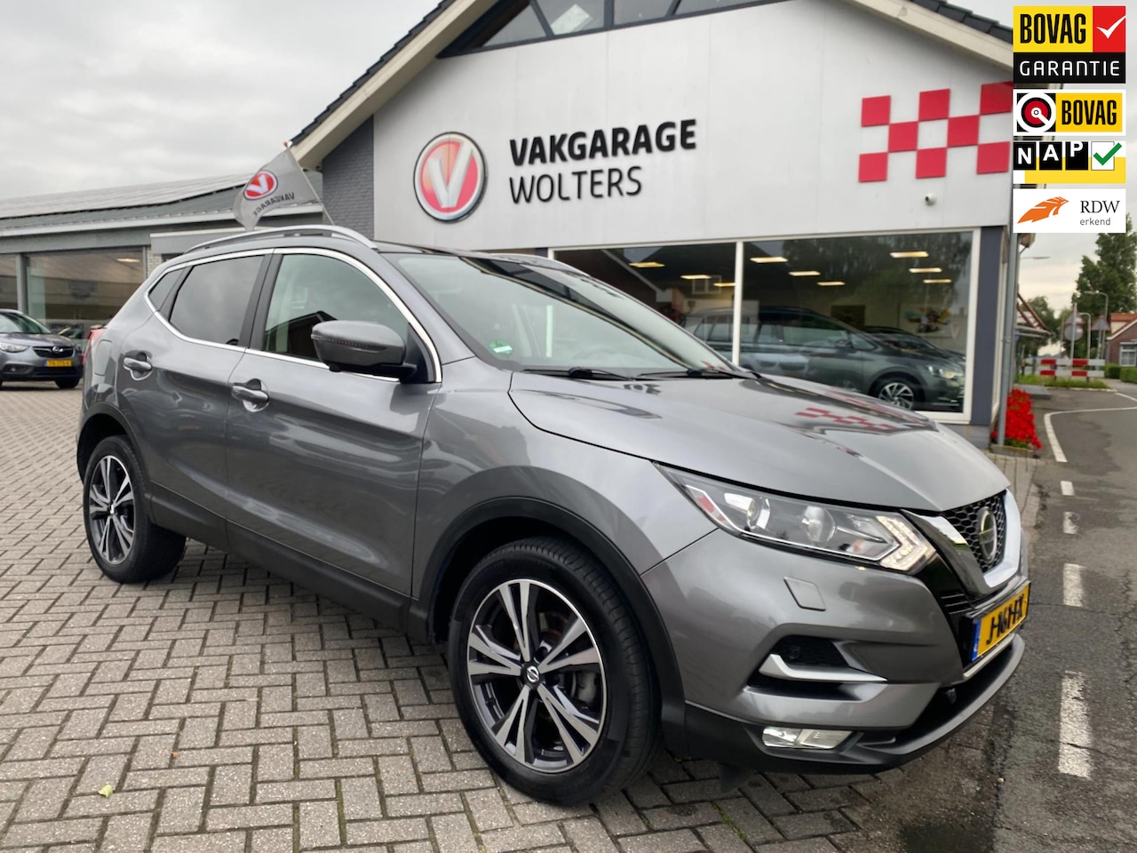 Nissan Qashqai - 1.3 DIG-T N-Connecta automaat/RIJKLAARPRIJS - AutoWereld.nl