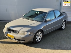 Audi A4 - 1.8 Turbo QUATRO AUTOMATIC l Grotere Turbo l Downpipe l Sportuitlaat l Rijdt & Schakelt go