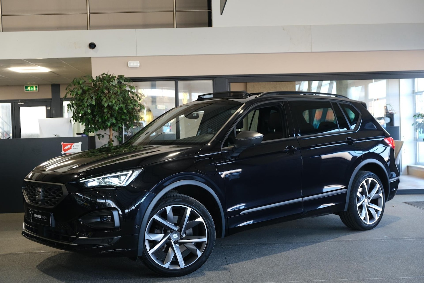 Seat Tarraco - 1.4 TSI e-Hybrid PHEV FR Led Leder Trekhaak - AutoWereld.nl