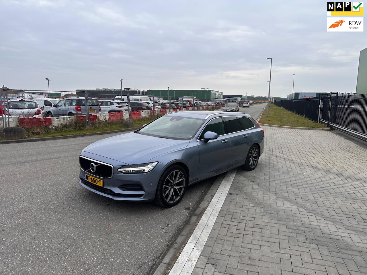 Volvo V90 - 2.0 D4 Momentum Navi.Clima.Leder.Ex BPM - AutoWereld.nl