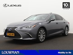 Lexus ES - 300h Preference Line | Schuifdak | Leder | Stuurverwarming | Parkeersensoren | Apple CarPl