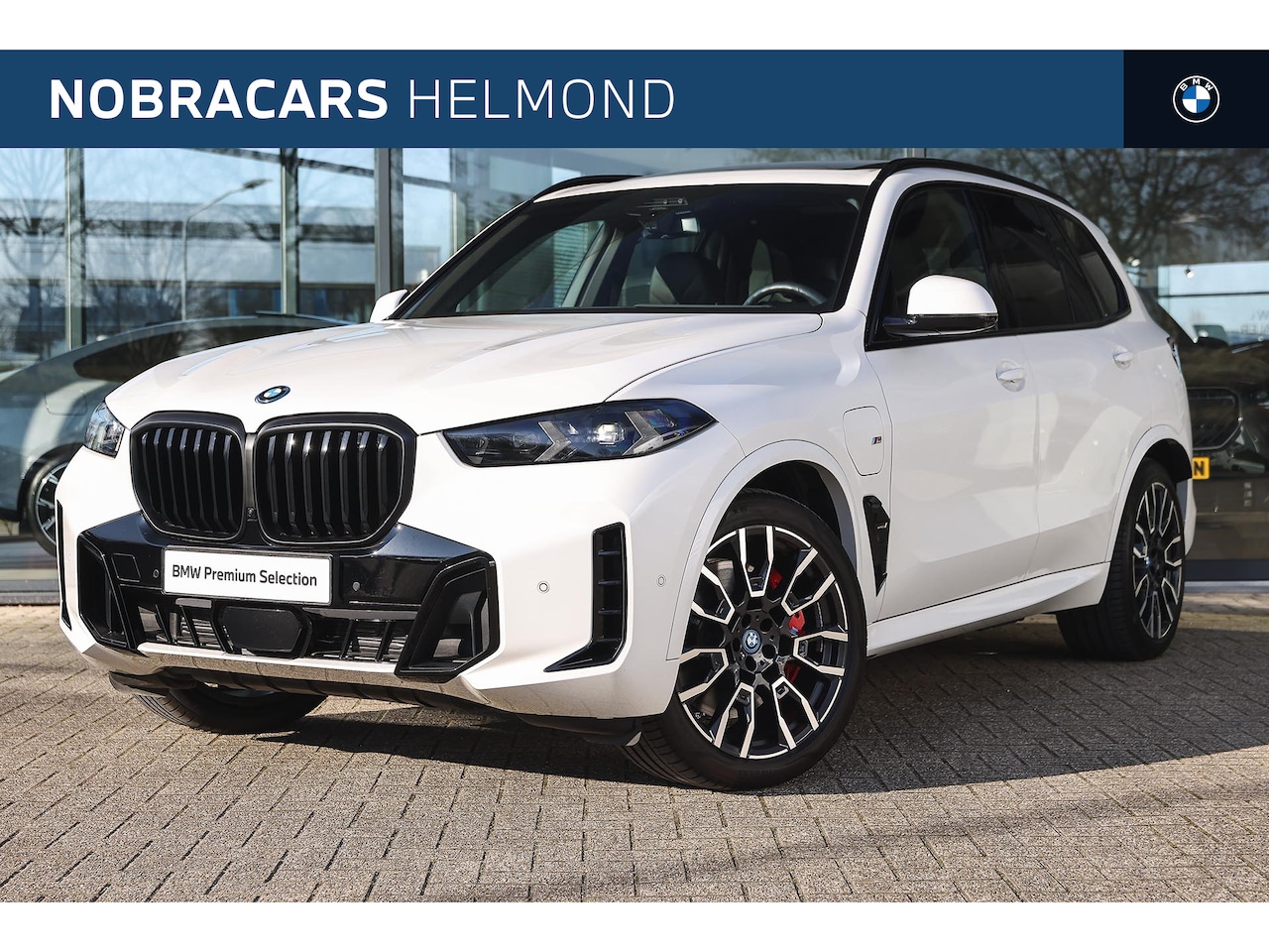 BMW X5 - xDrive50e High Executive M Sport Automaat / Panoramadak / Trekhaak / Stoelventilatie / Ada - AutoWereld.nl