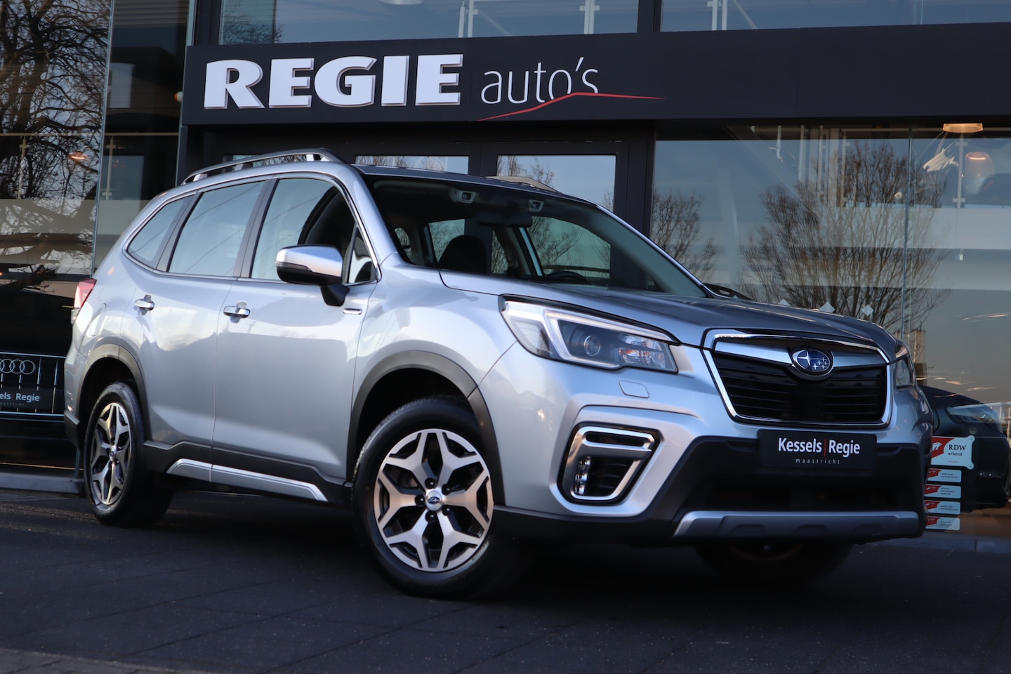 Subaru Forester - 2.0i e-BoxerAWD Aut Comfort Navi Carplay ACC Camera - AutoWereld.nl