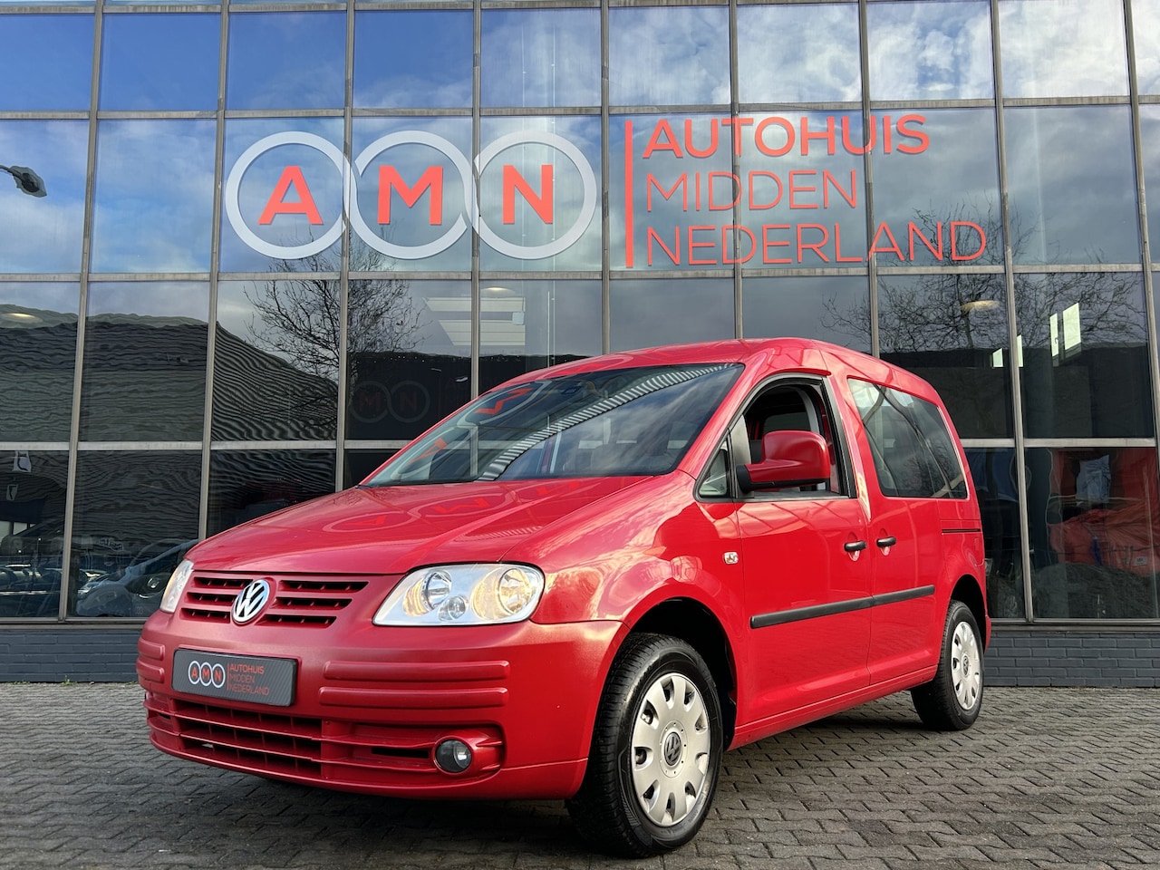 Volkswagen Caddy - Combi 1.4 Trendline 5p. Elekpakket,Airco,2xSchuifdeur - AutoWereld.nl