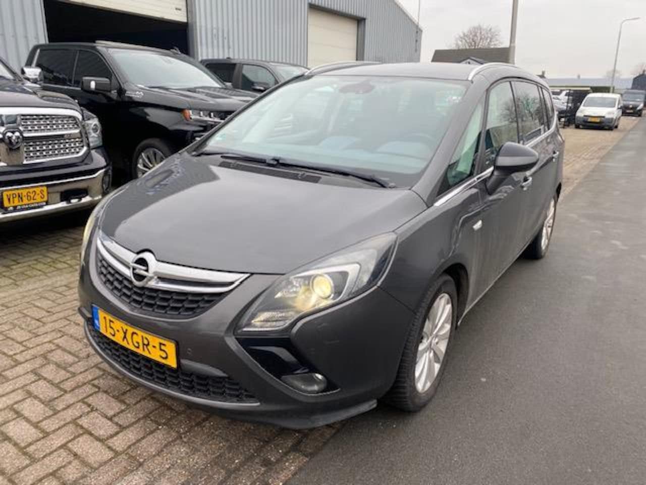 Opel Zafira Tourer - 2.0 CDTI Cosmo Automaat 2012 EXPORTPRIJS - AutoWereld.nl