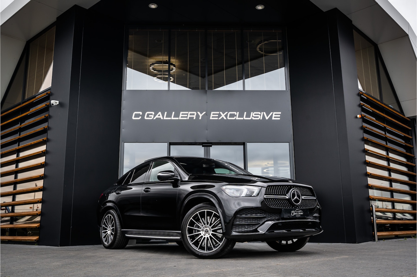 Mercedes-Benz GLE-Klasse Coupé - 350 e 4MATIC AMG - Panorama | Luchtvering | Burmester | ACC | HUD | Memory - AutoWereld.nl