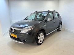 Dacia Sandero Stepway - 1.6 , Nieuwe APK. Airco, Trekhaak