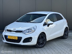 Kia Rio - 1.2 CVVT World Cup Edition Plus | CRUISE | LEDER |