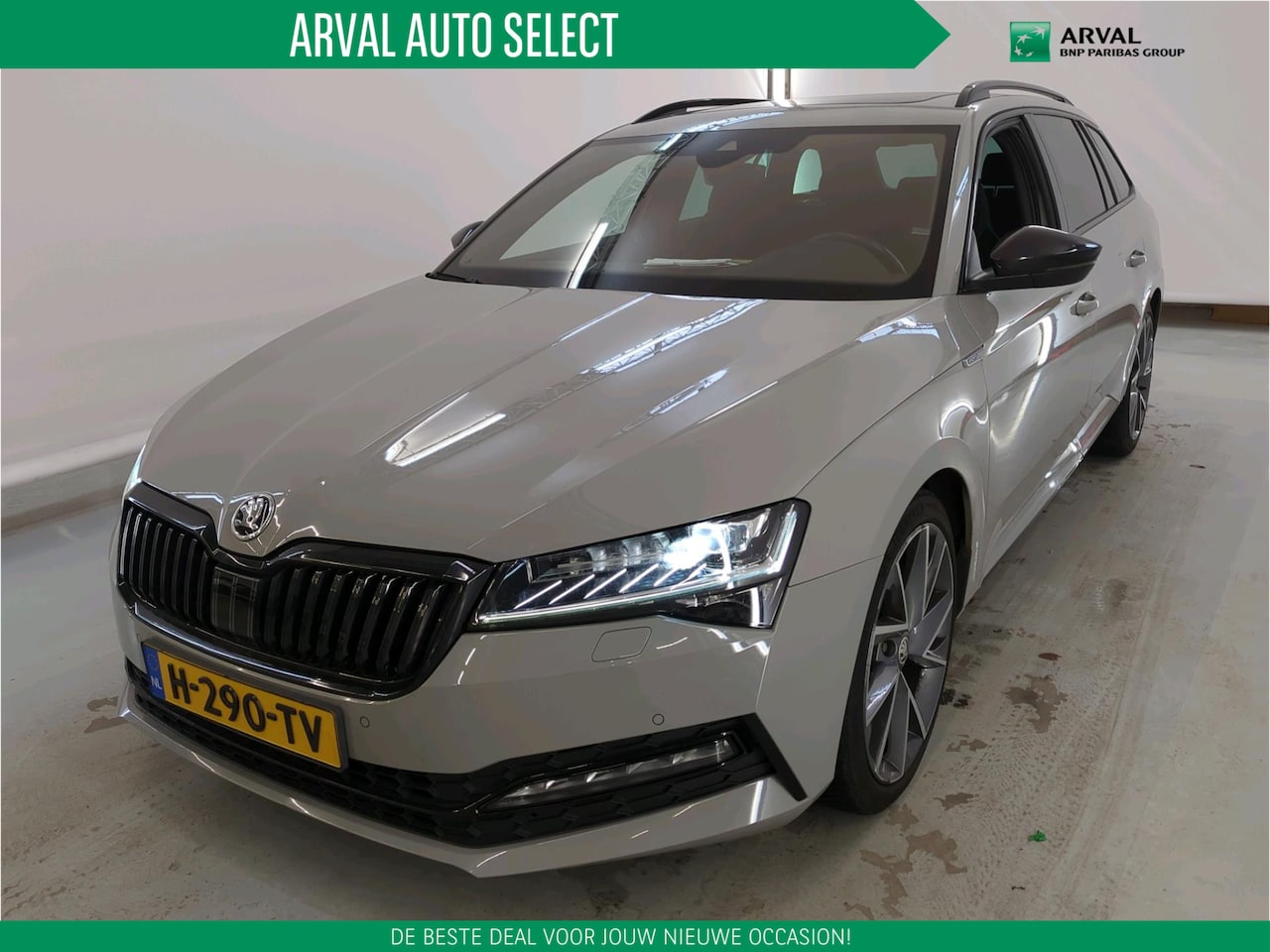 Skoda Superb Combi - 1.5 TSI ACT 150pk Automaat Sportline Business | 19" Vega | Panoramadak | Function Pakket | - AutoWereld.nl