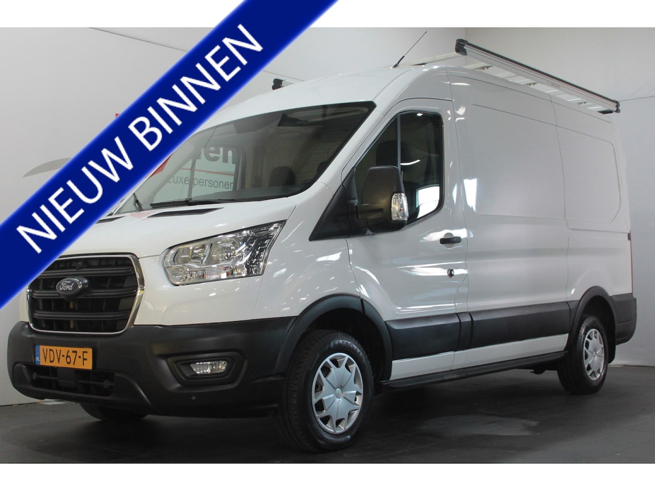 Ford Transit - 290 2.0 TDCI L2H2 Trend - Airco / PDC / Cruise / BT / Trekhaak - AutoWereld.nl