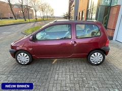 Renault Twingo - 1.2 Cinétic Quickshift 5 | APK 12/10/2025 | KM 197337 NAP EL.RAMEN & EL.SPIEGELS & GLAZEN