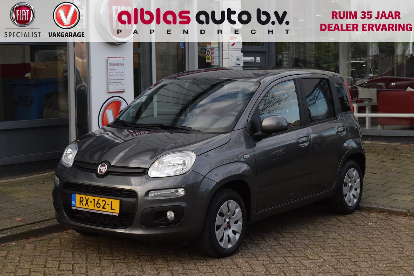 Fiat Panda - 0.9 TwinAir Lounge|Lage km!|Dealero.h. - AutoWereld.nl