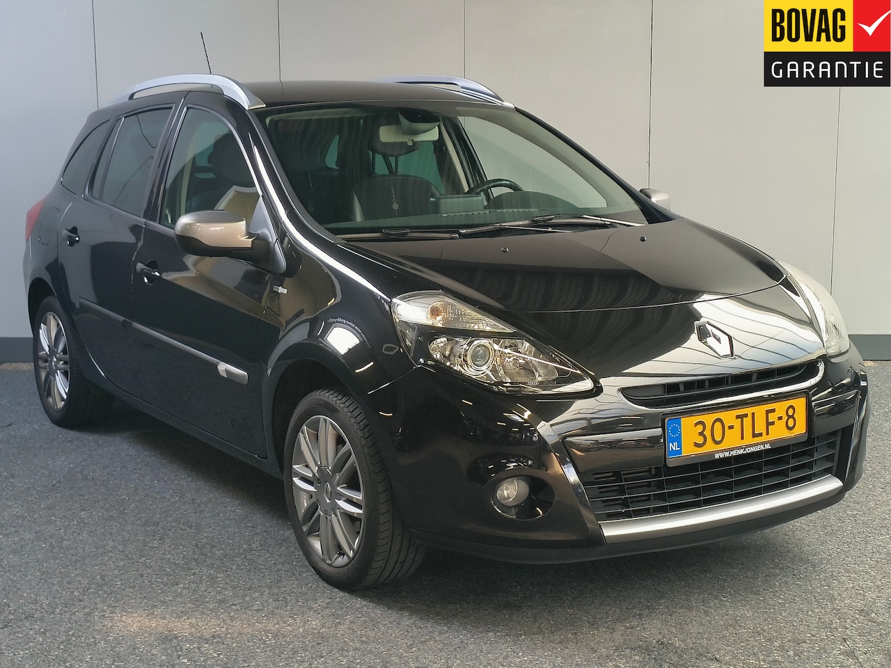 Renault Clio Estate - 1.2 TCE Night & Day uit 2012 Rijklaar + 12 maanden Bovag-garantie Henk Jongen Auto's in He - AutoWereld.nl