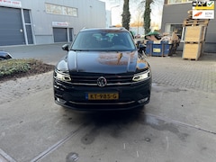 Volkswagen Tiguan - 2.0 TSI 4Motion Highline