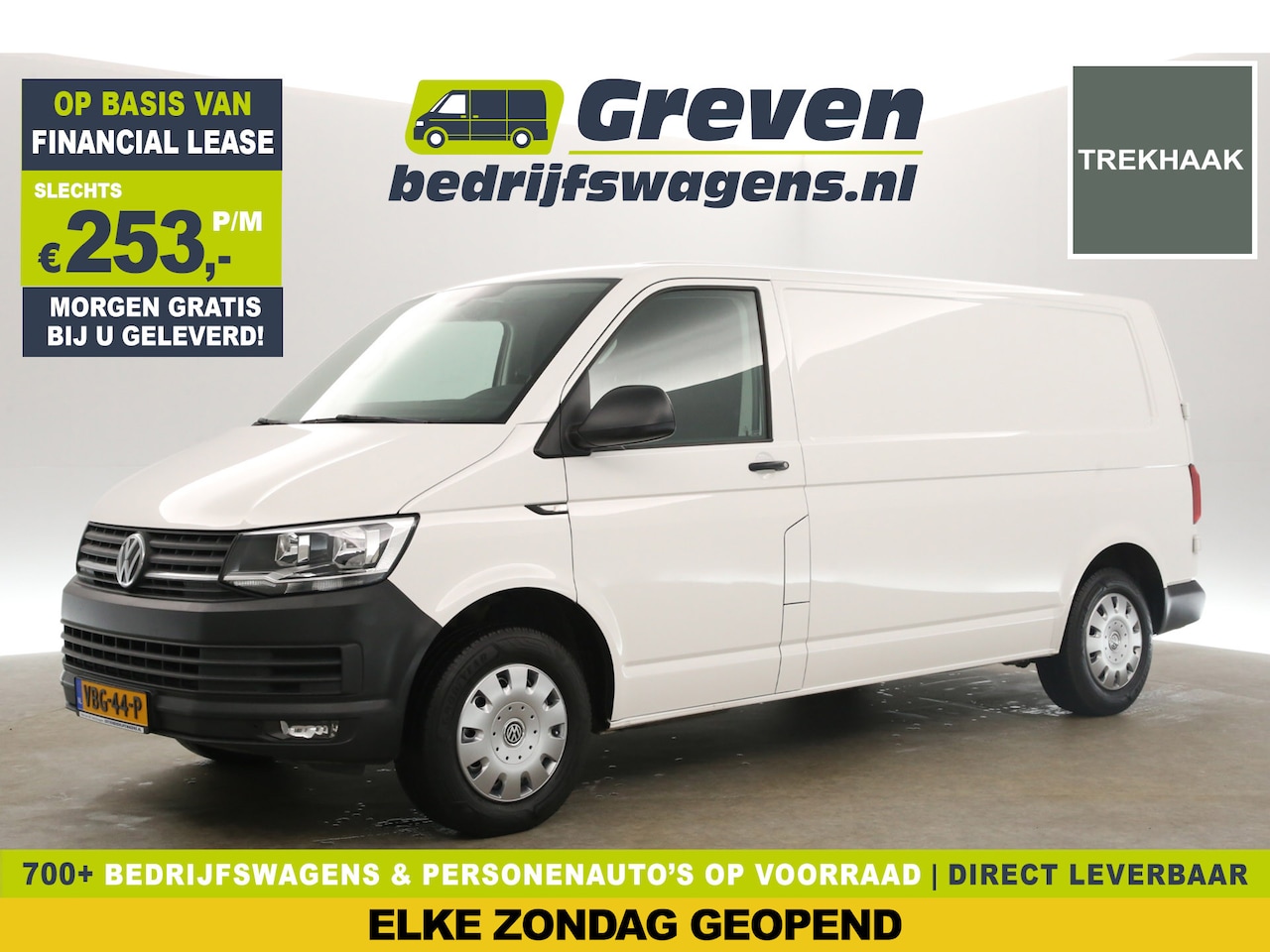 Volkswagen Transporter - 2.0 TDI L2H1 Airco Cruise Carplay Trekhaak Navigatie PDC 3 Persoons DAB+ - AutoWereld.nl