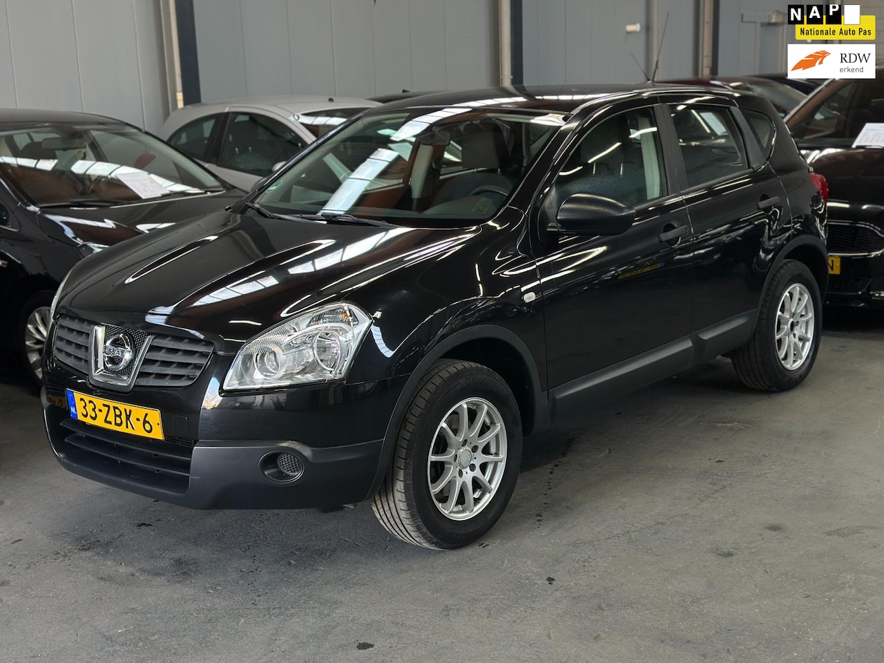 Nissan Qashqai - 1.6 Visia 1.6 Visia Nieuwe APK - AutoWereld.nl